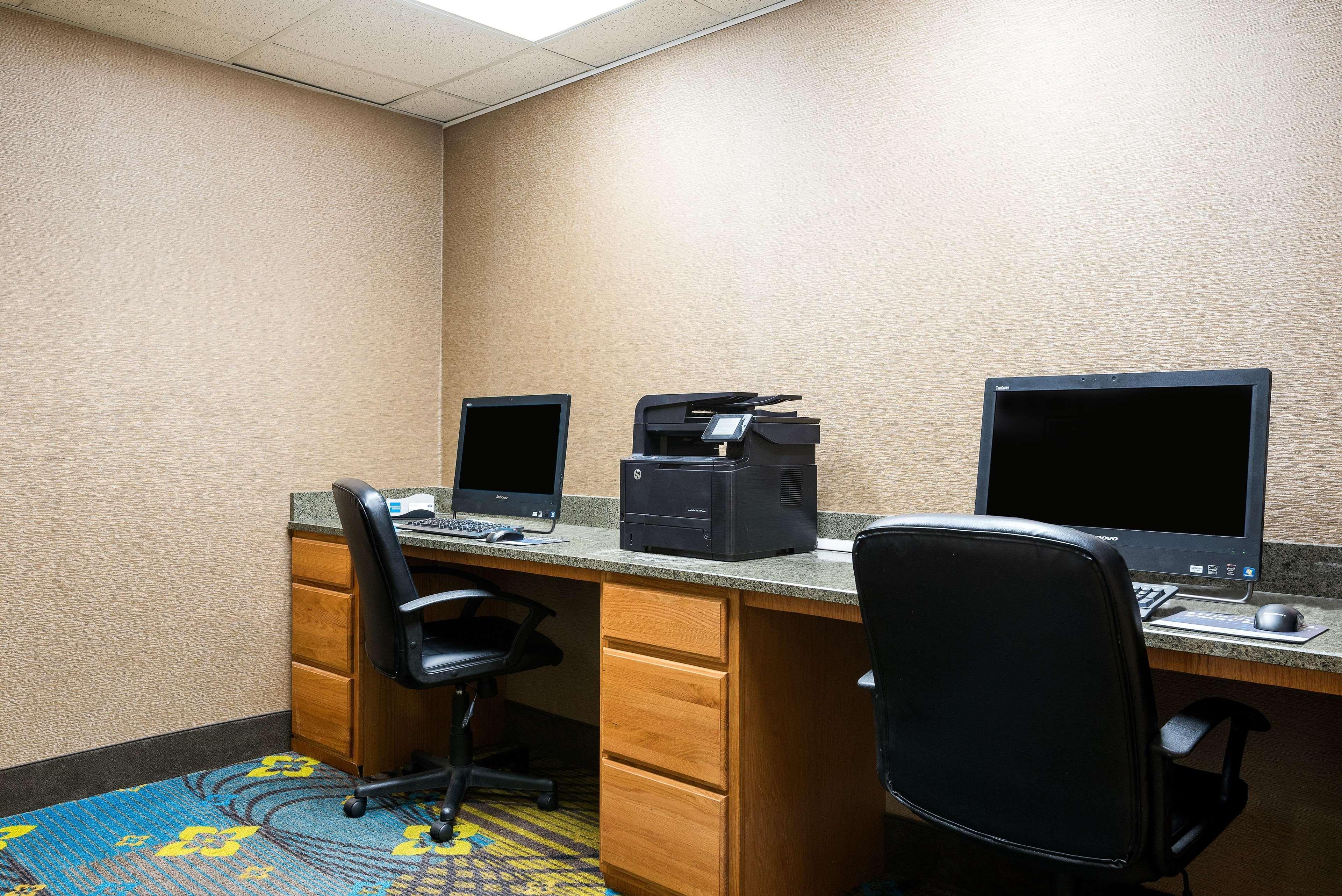 Hampton Inn Ft. Chiswell-Max Meadows Ngoại thất bức ảnh
