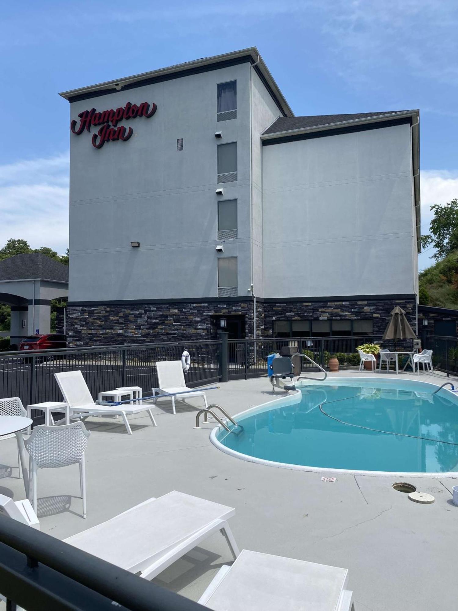 Hampton Inn Ft. Chiswell-Max Meadows Ngoại thất bức ảnh