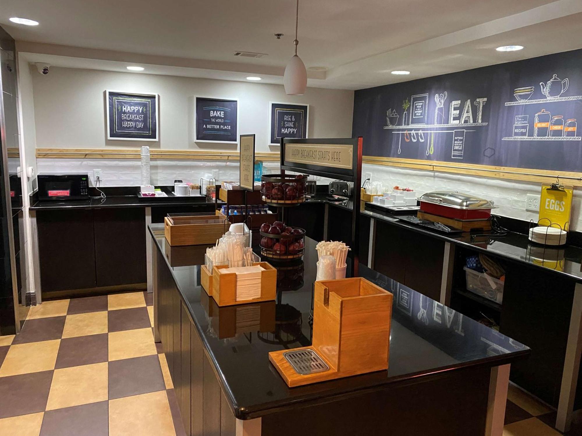 Hampton Inn Ft. Chiswell-Max Meadows Ngoại thất bức ảnh