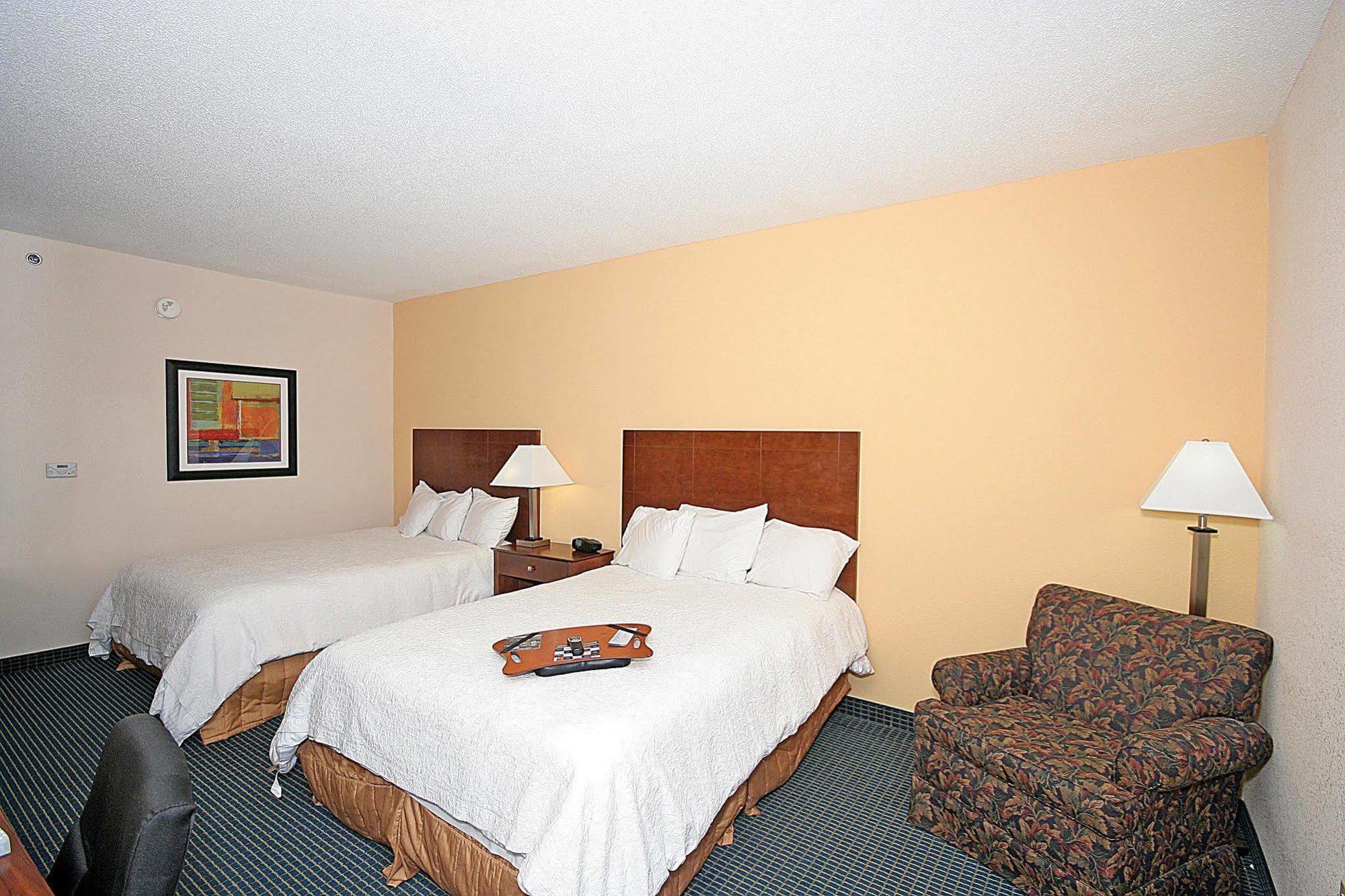 Hampton Inn Ft. Chiswell-Max Meadows Ngoại thất bức ảnh