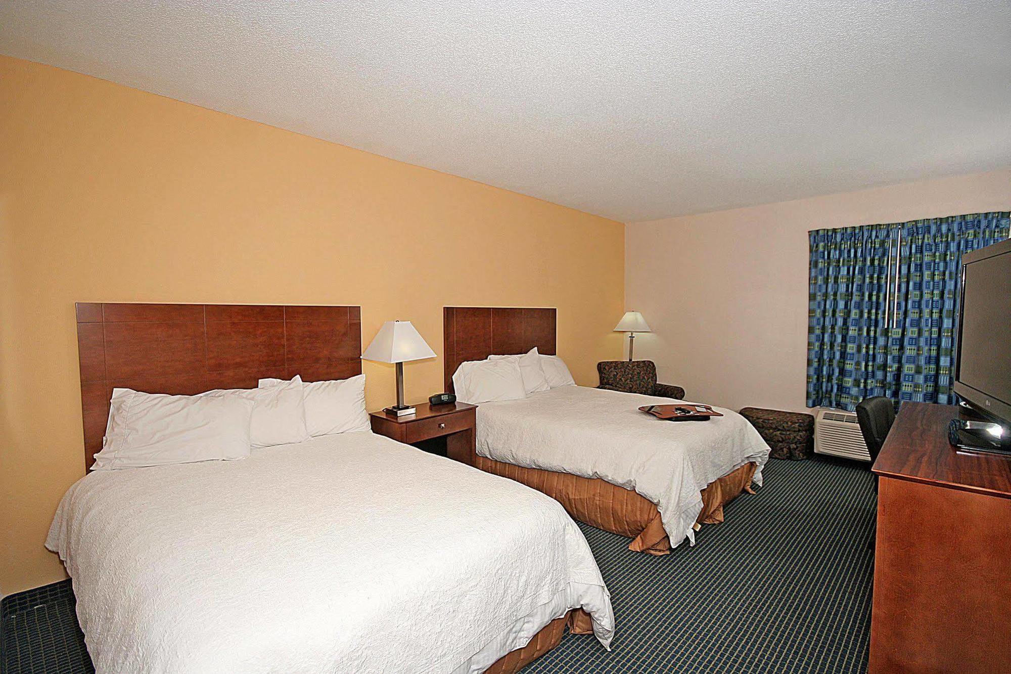 Hampton Inn Ft. Chiswell-Max Meadows Ngoại thất bức ảnh